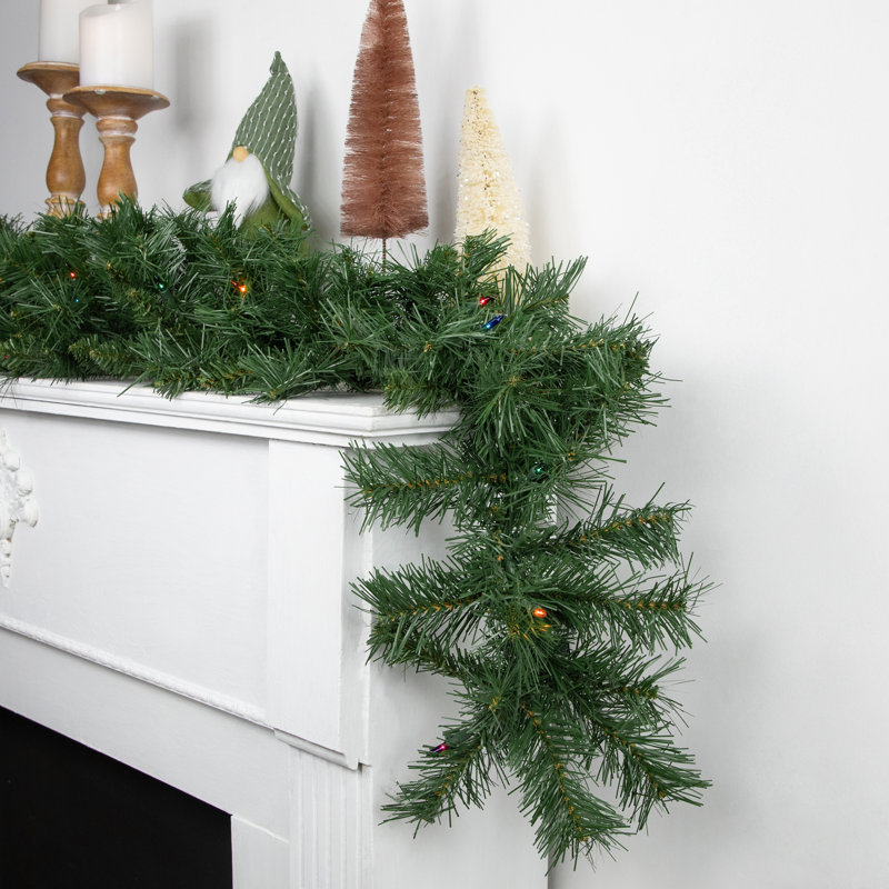 Guirlande de Noël 9 pi x 10 po Chatham