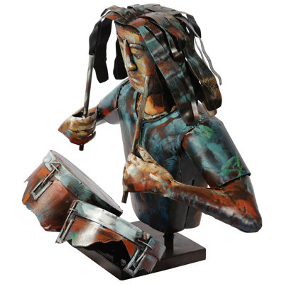 People Figurines & Sculptures