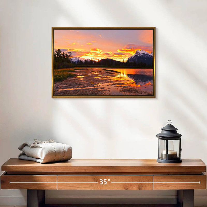 Coucher de soleil au lac Vermilion, 19 po x 13 po, Cadre flottant doré