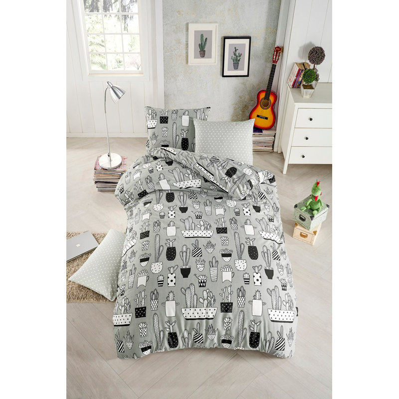 Luxurious Quilt Cover Set, Grey & Black/White, 94.5 x 86.6 inches | 65% Cotton / 35% Polyester, Machine Washable, 120 Thread Count | Includes 2 Pillowcases (23.6 x 23.6 inches), Elegant Pigment Printing