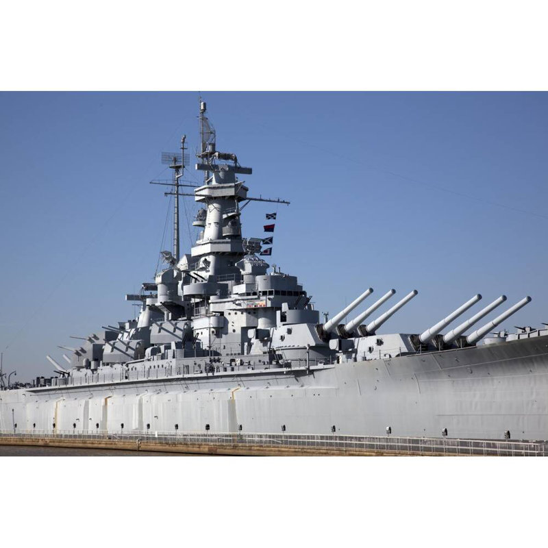USS Alabama (BB-60) Grand, H 10 po x l 30 po x P 5 po