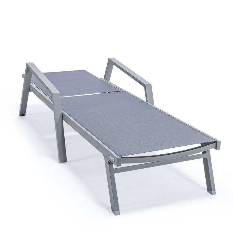 Chaise longue d'extérieur en métal avec table, Gris foncé