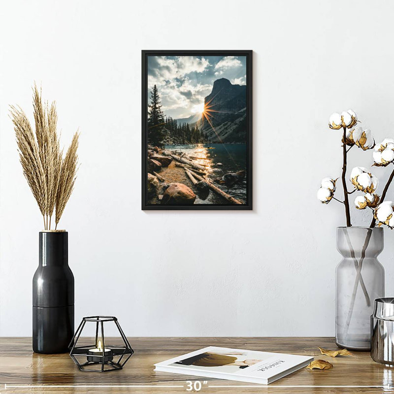 Moraine Lake Sunburst, 9 po x 13 po, Cadre flottant noir