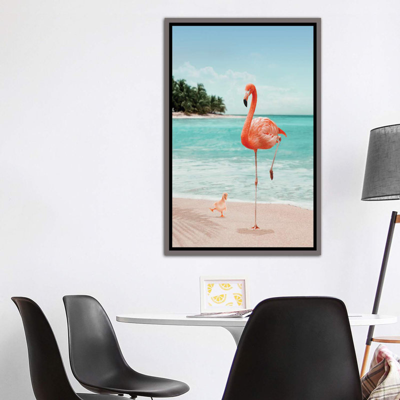 «Wannabe Flamingo» par Jonas Loose - reproduction d'art, H 60 po x l 40po x P 1,5 po, Toile avec cadre gris foncé rustique
