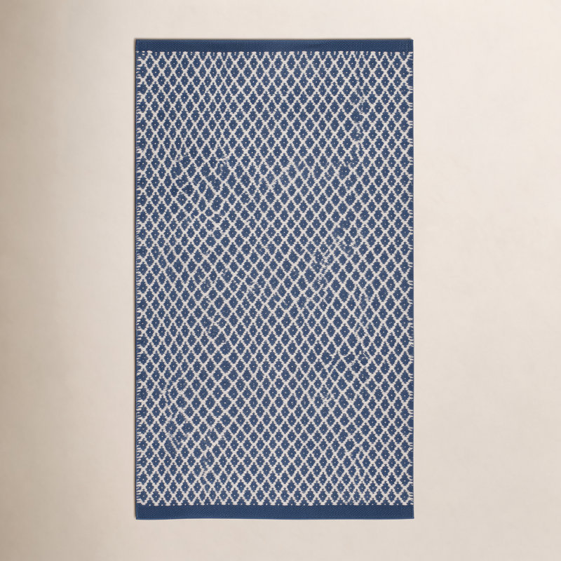 Mainsail Geometric Area Rug in Blue/Ivory, Navy, Rectangle 2' x 3'