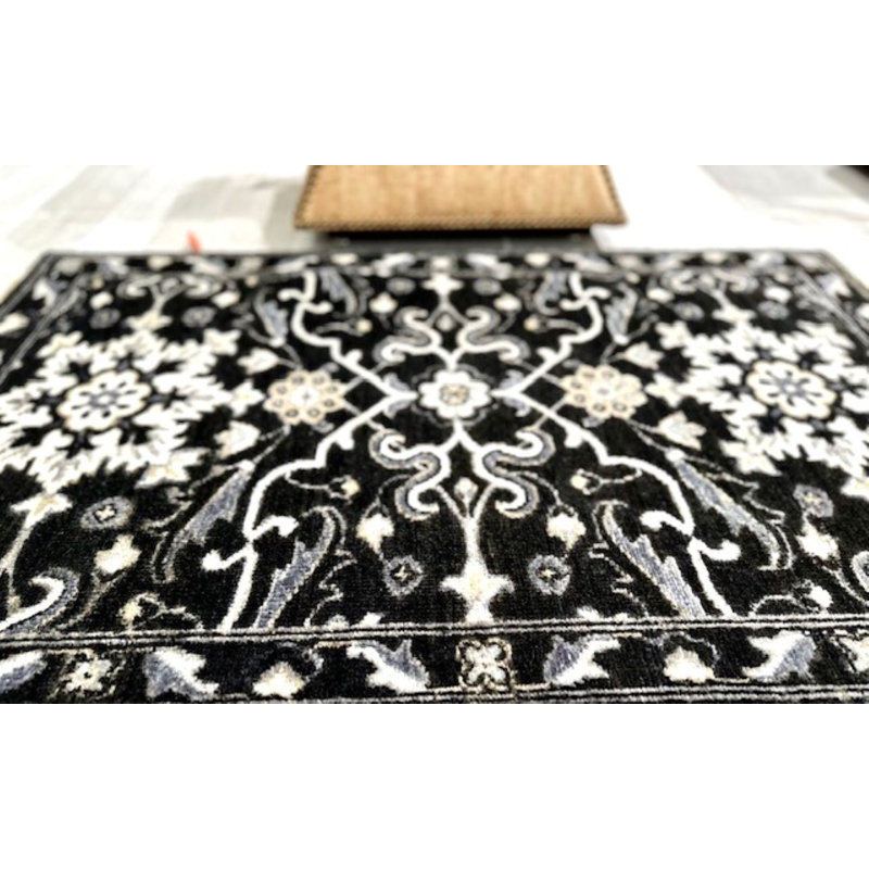 Tiny Knots Hand Woven Wool Area Rug