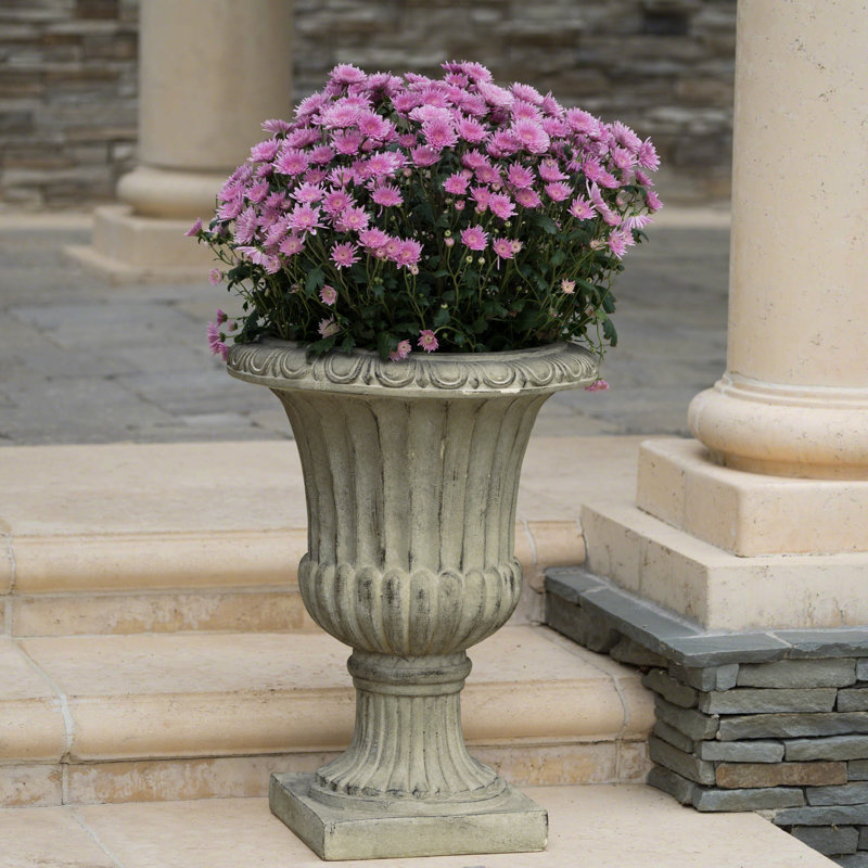 Urne antique blanche 26 po - Option de décoration intérieure en oxyde de magnésium pour patio et jardin