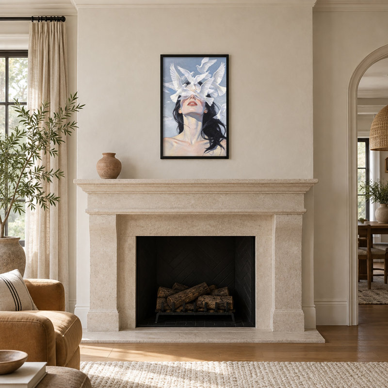 «Woman with White Doves on Her Head», art mural sur toile noir, H 25 po x l 17 po