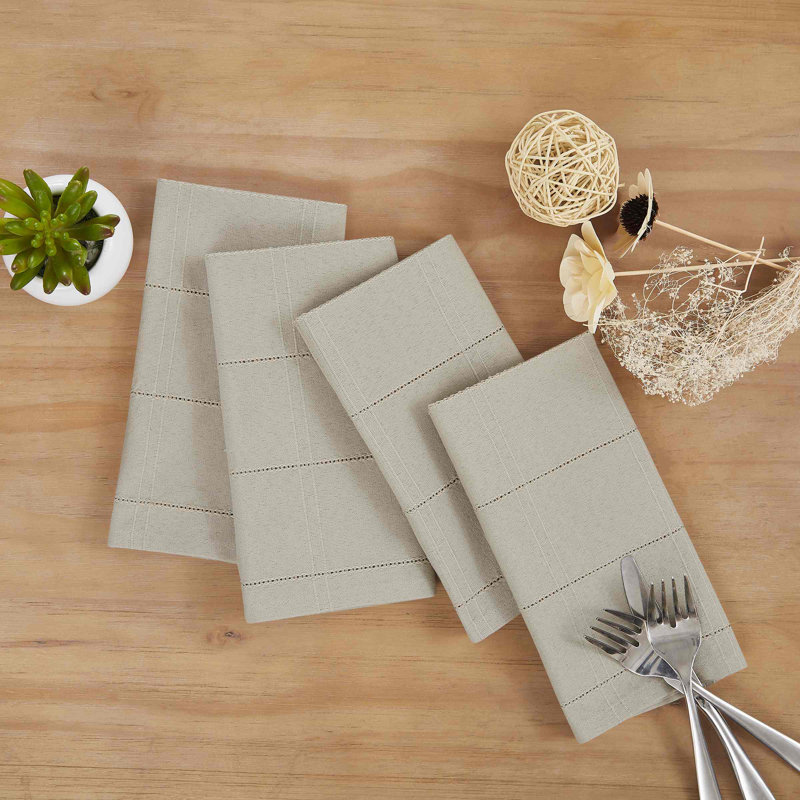 Izod Chadwick 4-Pack Napkin Set, Tan