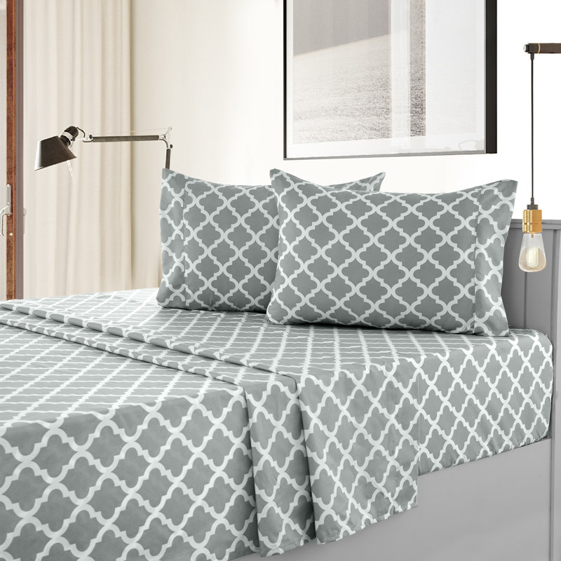 Lux Decor Collection 4 Pc Soft Microfiber Bed Sheets Set Geometric Quatrefoil Bedding, Queen Sheet Set with 2 Pillowcases