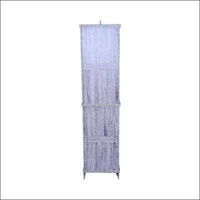 Armoire étroite