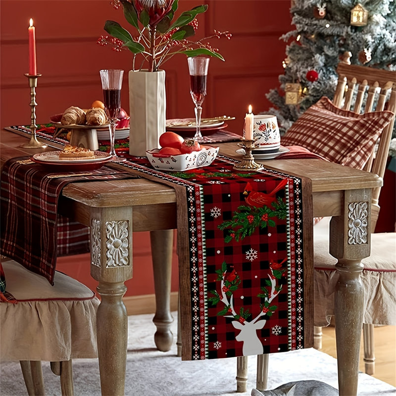 Chemin de table de Noël, L 108 po x P 13 po