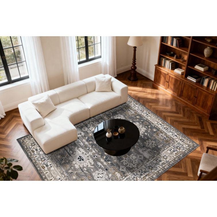Mishawaka Oriental Indoor Rug
