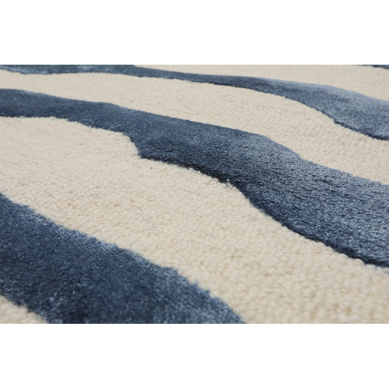 Tapis en laine / soie touffeté à la main à imprimé animalier beige, Tapis de couloir 2 pi 6 po x 10 pi