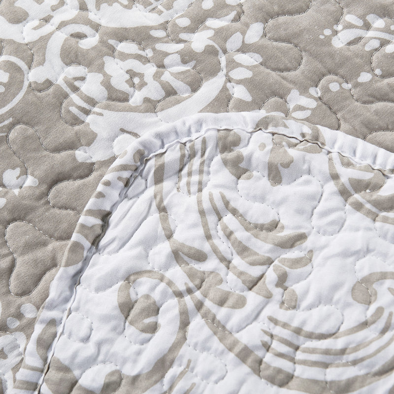 I Tested the Luxurious Boho Queen Comforter Set and Here's Why It's a