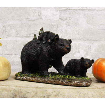 Arriola Figurines & Sculptures