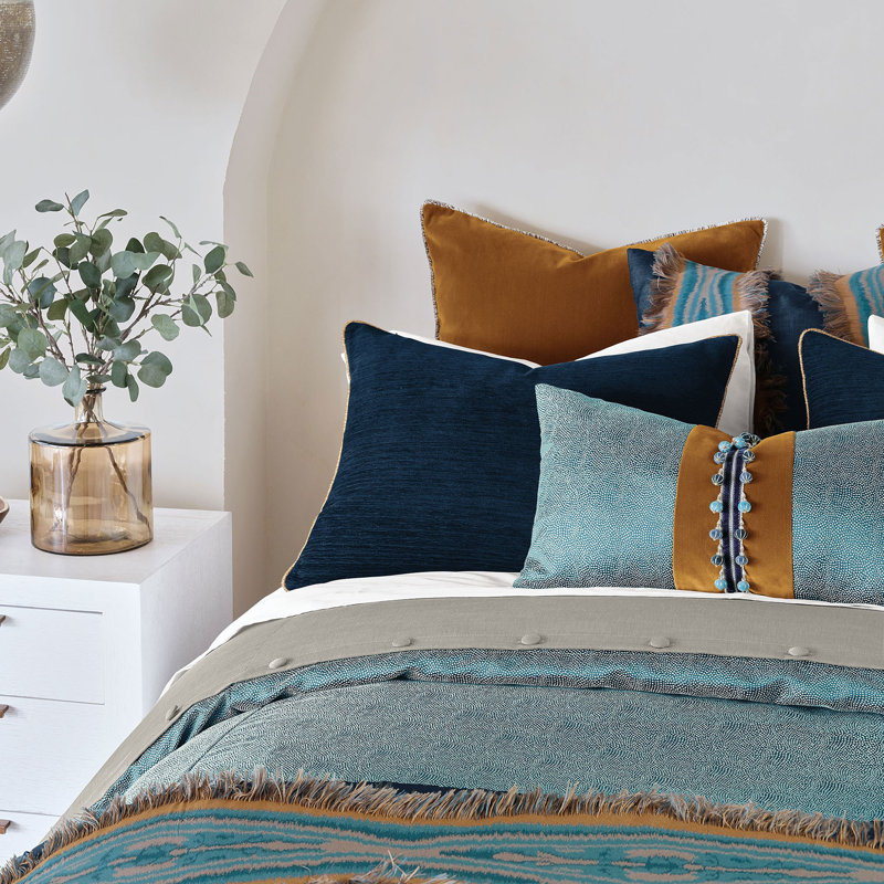 Montaigne Lumbar Pillow Cover & Insert