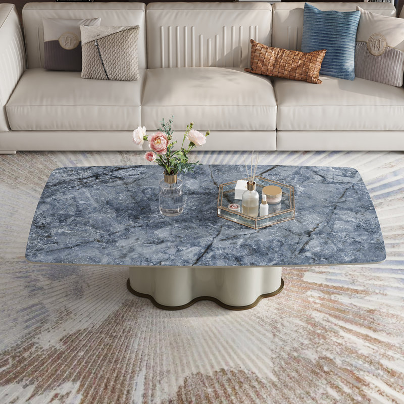 Table basse en pierre bleue