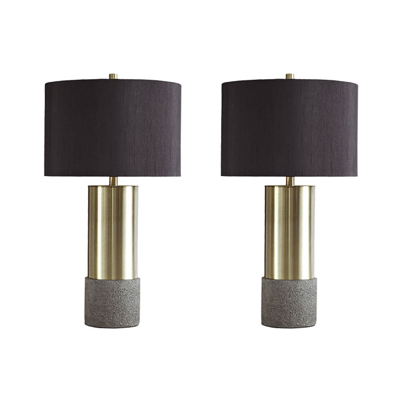 Lampe de table en métal Slavenko