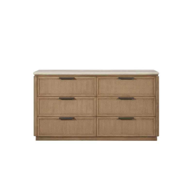 Commode rustique en bois avec façades de tiroirs en corde uniques, parfaite pour ajouter une touche de nature à votre décor.