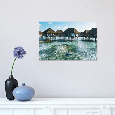 Maldives Resort Bunquets Girl Pool Float par James Vodicka - photographie sur toile tendue