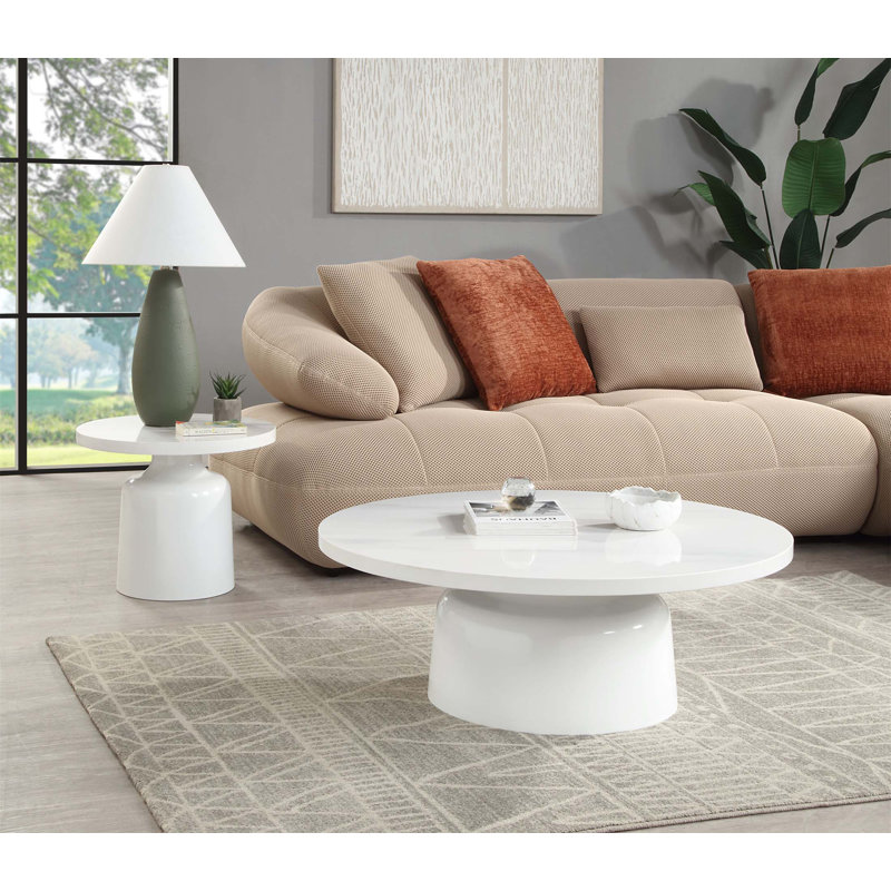 Table de bout en marbre et finition brillante Zaid, durable et élégante pour les espaces de vie modernes