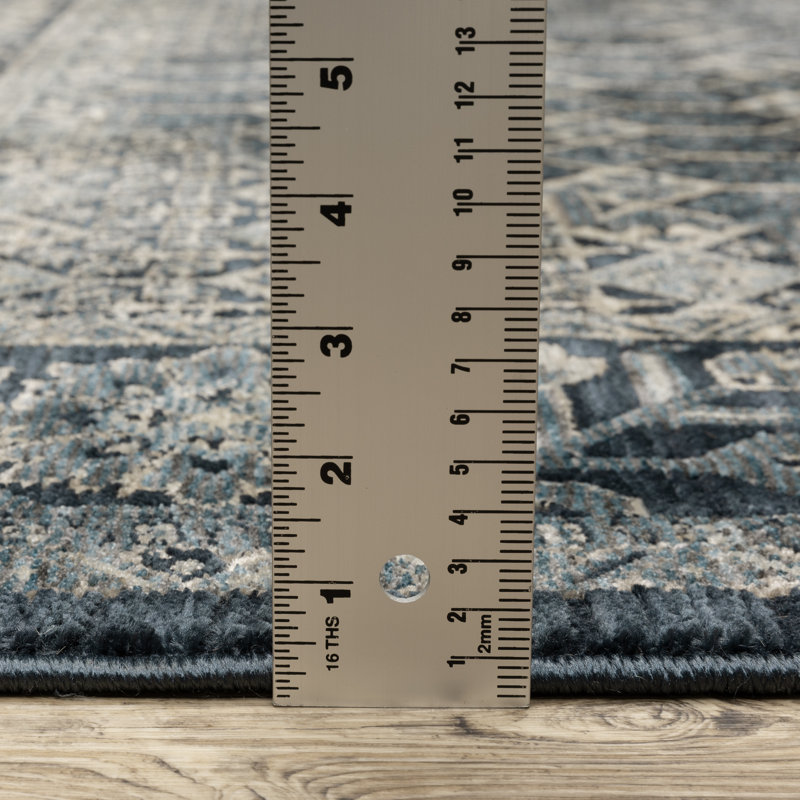 Edner Traditional Mosaic Center Deep Blue/ Ivory Area Rug, Rectangle 7'10" x 11'2"