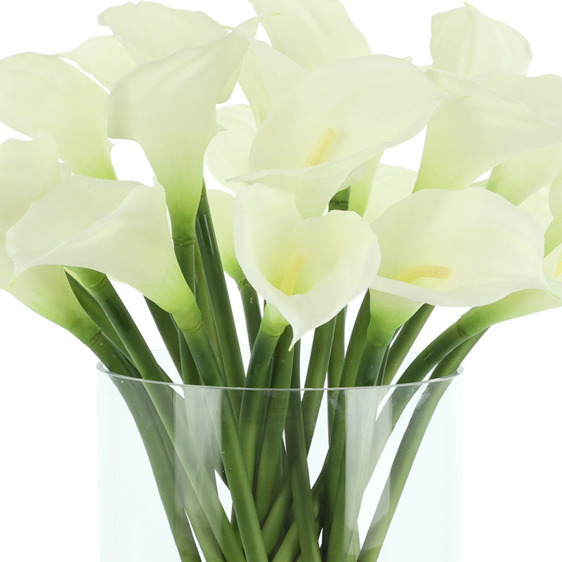 Calla Lilies in Glass Vase