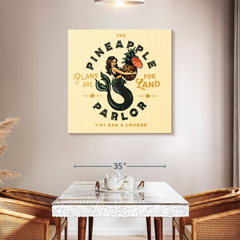 Tergel Pineapple Parlor, 39" H x 39" W