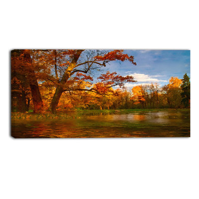 " Quiet And Silent Autumn Landscape "