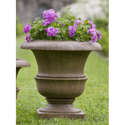 Connerton Urn Planter