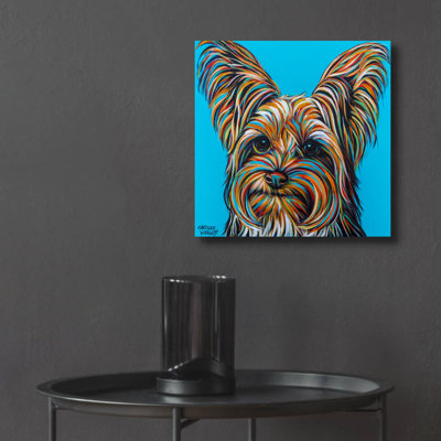 «Yorkie On Blue» par Carolee Vitaletti, art mural en verre acrylique
