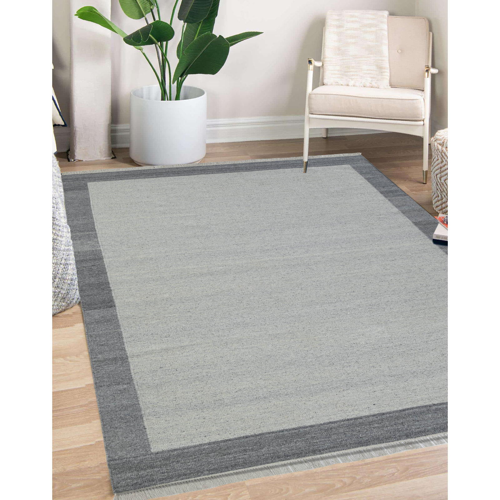 Kaylee Gray Ivory Hand-Tufted Wool Rug, Rectangle 7'9" x 9'9"