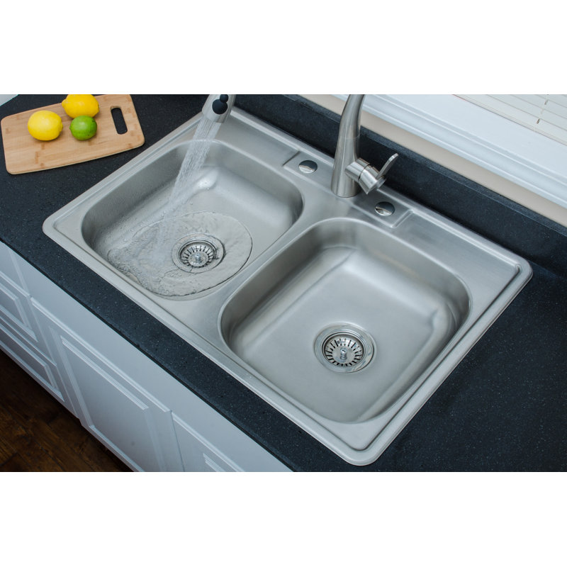 Évier de cuisine à double cuve encastrable avec crépine L 33 po x l 22 po Specialty Series