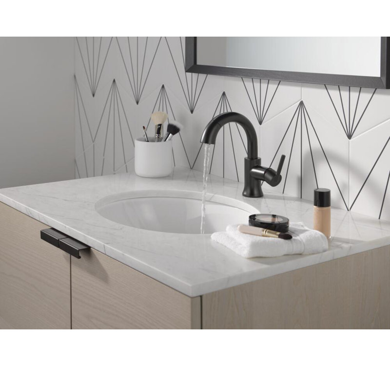 Trinsic Widespread Bathroom Faucet with Drain Assembly, Matte Black