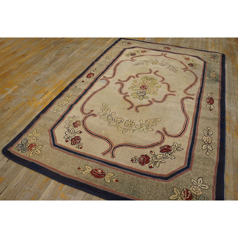 Hooked Hallway Runner 1930s Antique American Ivory Wool Rug