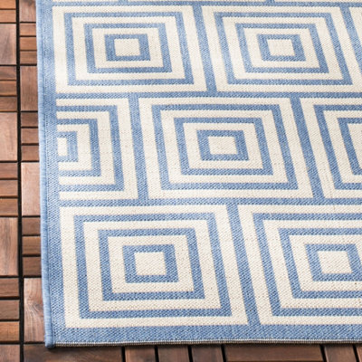 Mckinnon Hooked Indoor/ Outdoor Cream/Blue Rug