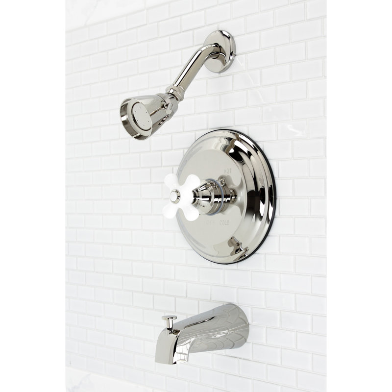 Robinet de baignoire et douche à pression équilibrée Kingston, Nickel poli