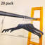 Cintre en plastique sans trace-140636292