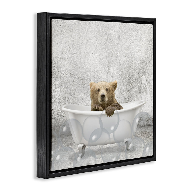 «Baby Bear Bath Time», art mural sur toile flottante par Kim Allen, Cadre flottant noir de jais, H 18 po x l 18 po
