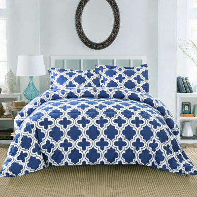 Superior Trellis Hypoallergenic Down Alternative Comforter Set