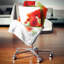 Fantastic Poppy Flowers on White - coussin à imprimé floral-29892364-29892360