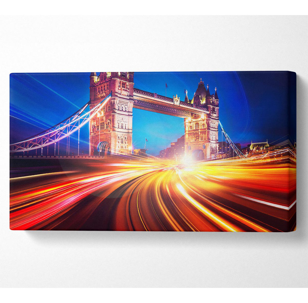 Azaleigh Tower Bridge Speed Of Light 2 - Kunstdrucke auf Leinwand