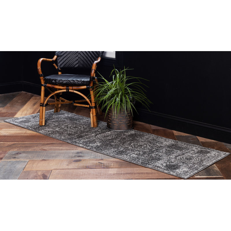 Wynsum Geometric Indoor Rug, Runner 2' x 13'1"
