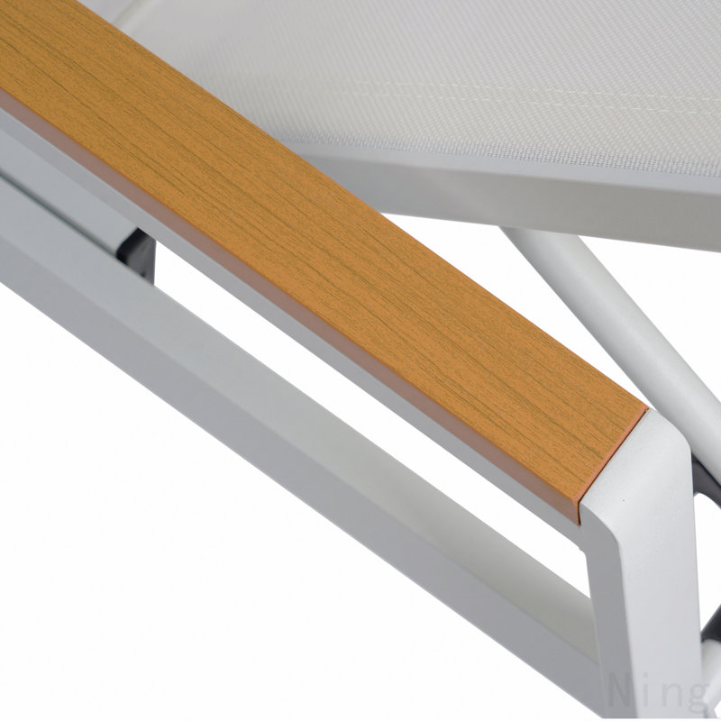 Chaise Lounge, White