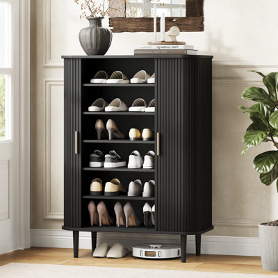 Armoire à chaussures 24 paires, armoire à chaussures à 6 niveaux 31,5 pouces avec tablettes réglables et portes coulissantes, range-chaussures autoportant moderne Mid-Century pour vestibule, couloir, salon