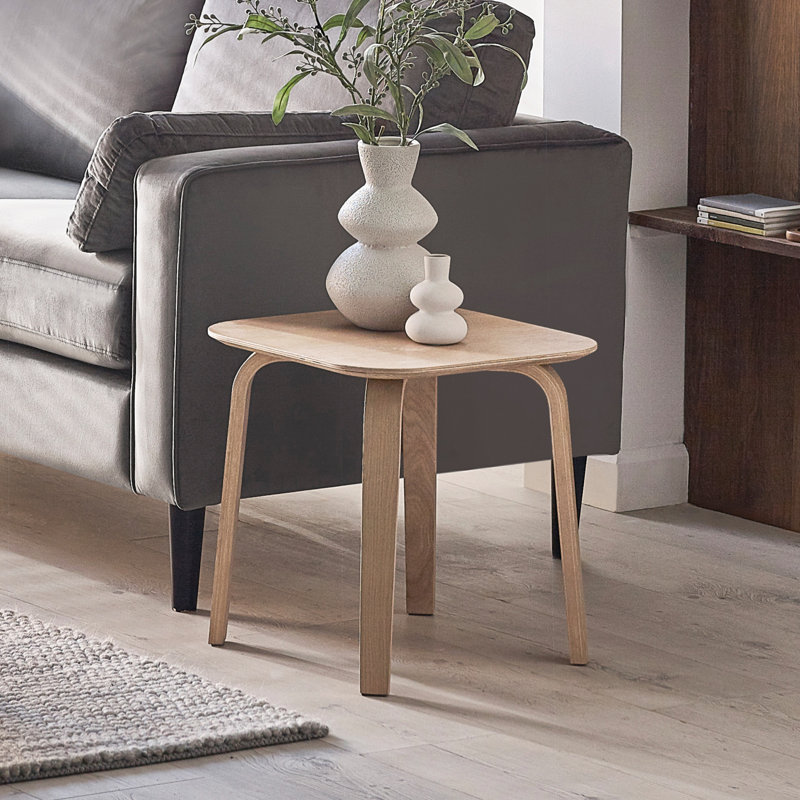 Sinath End Table