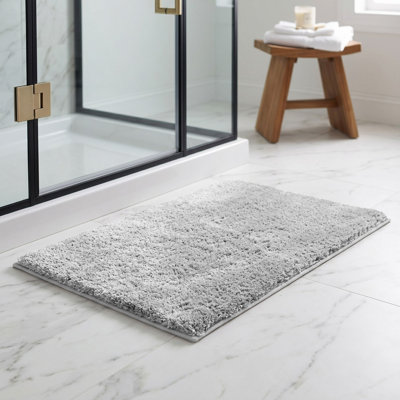 Better Trends Haven Collection 100% Polyester 2100 GSM Bath Rug, Non-Slip TPR Backing, 21" x 34" Soft, Absorbent & Quick Dry Rug for Bathroom, Shower, Tub, Vanity & Sink Area, Silver