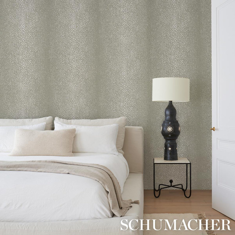 Schumacher x Celerie Kemble Fickle Texture Wallpaper, Kelp