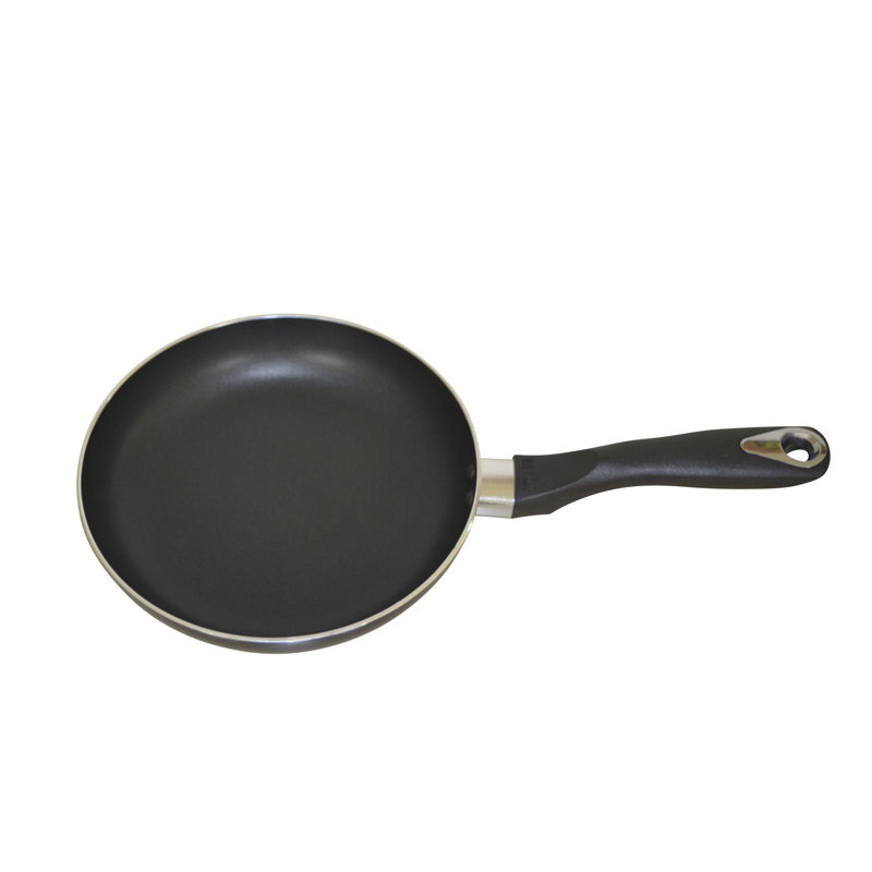 Poêle à sauter antiadhésive 8 po en noir
